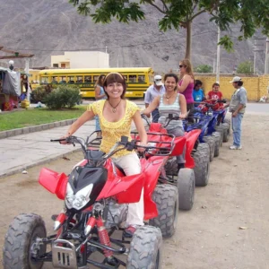 Valle Sagrado de los Incas en Motocicleta