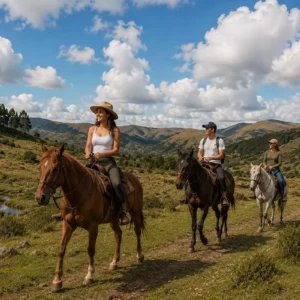 Cabalgata en Sacsayhuaman